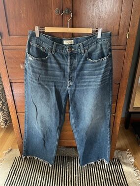 Madewell Low-Sling Baggy Jeans Dark with Frayed Hem, size 30 with 30” leg